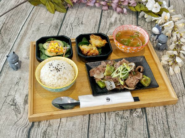 Black Pepper Beef Rice Set